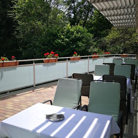 Hotel Fit Hévíz 外观 照片