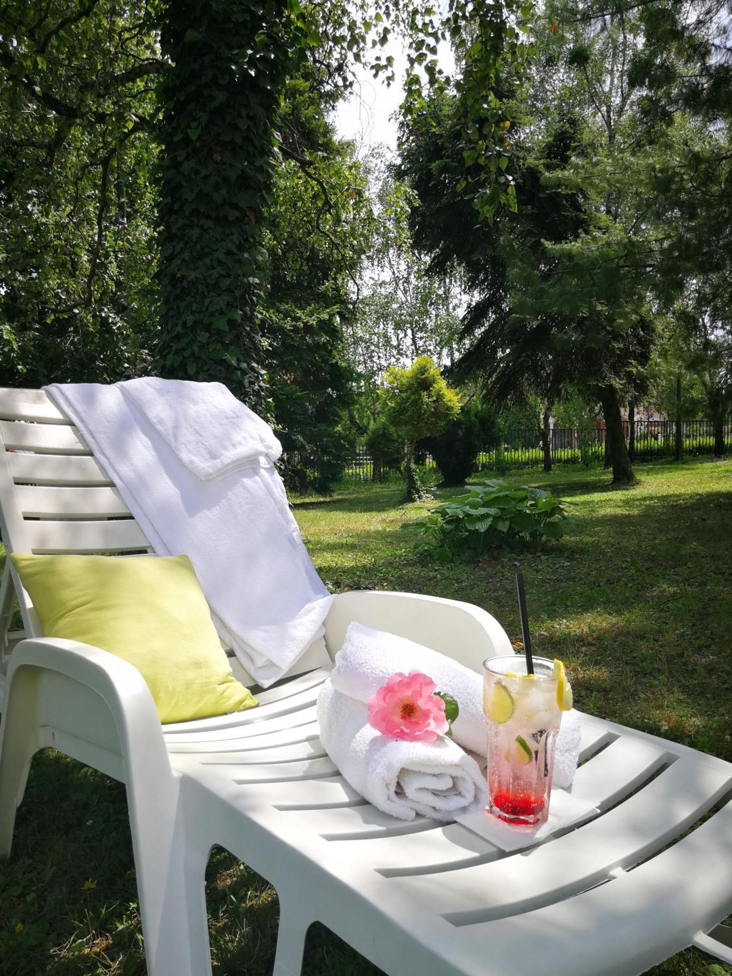 Hotel Fit Hévíz 外观 照片